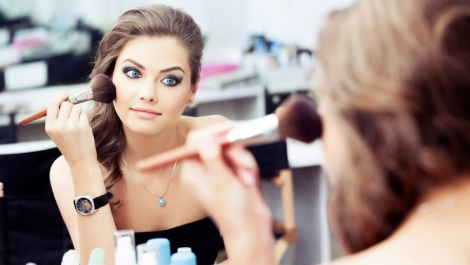 Šminkanje, šminka, lice, nega