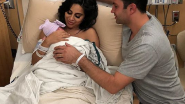 Lili Galiči sa mužem i bebom