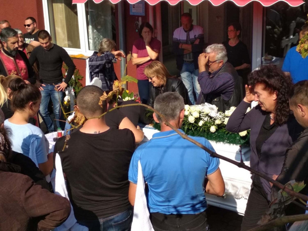 Sahrana Marije Čajetinac