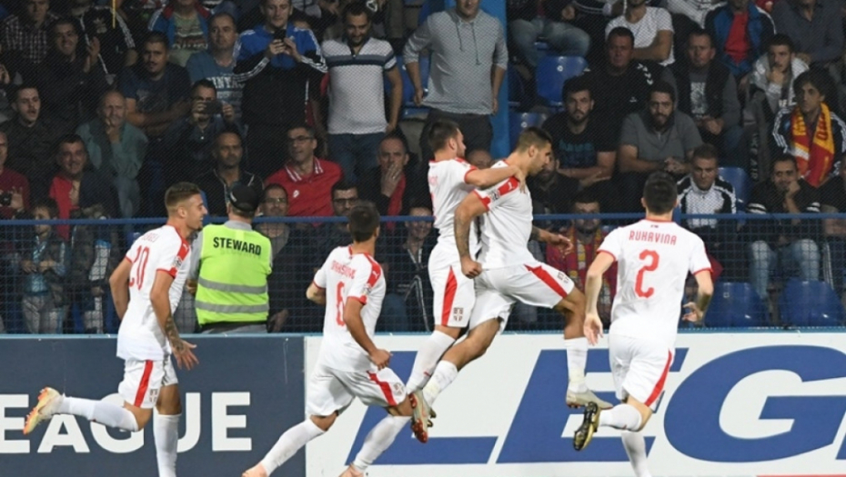 Aleksandar Mitrović slavi gol u Podgorici