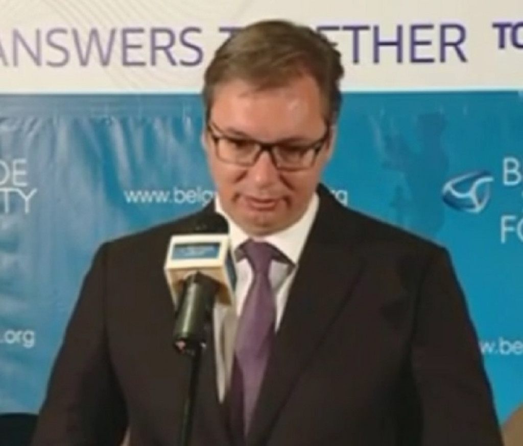 Vučić razvalio novinara N1