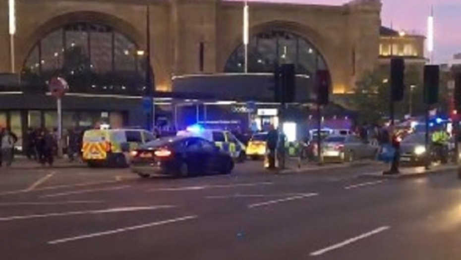 Evakuisana železnička stanica u Londonu