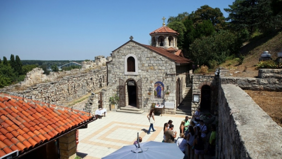 Sveta Petka, Crkva, praznik