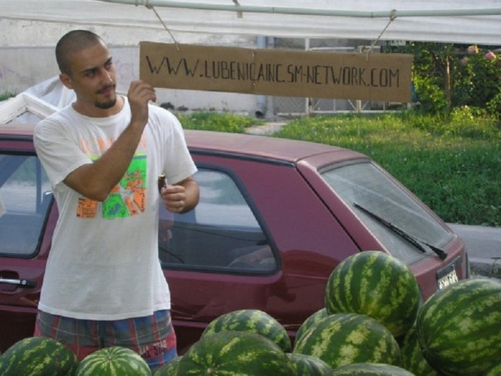 Pre deset godina prodavao lubenice na pijaci