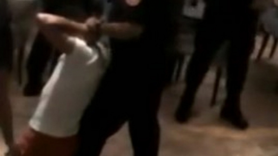 Iživljavanje policajaca u Ulcinju