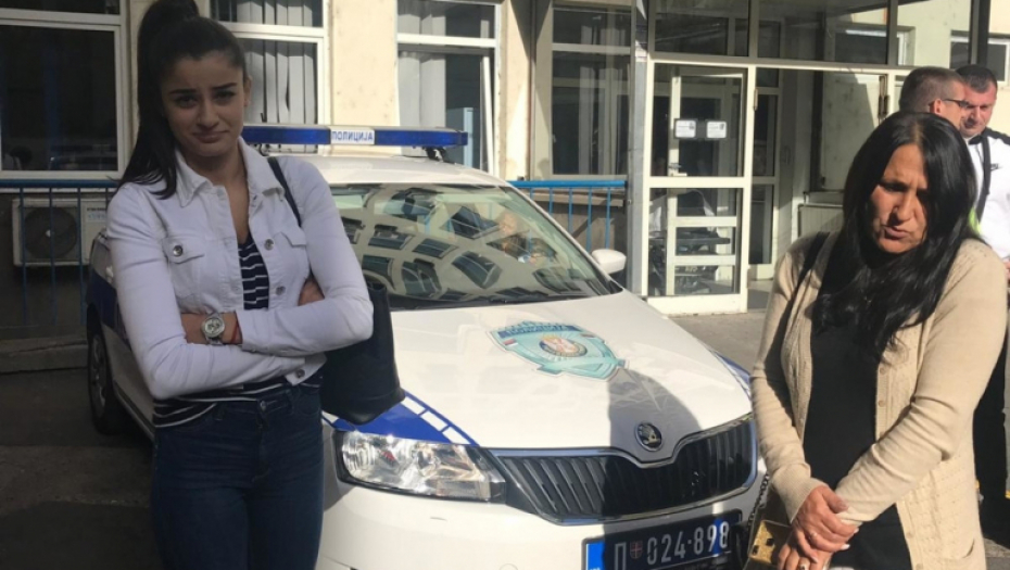 Roditelji i verenica Darka Lazića