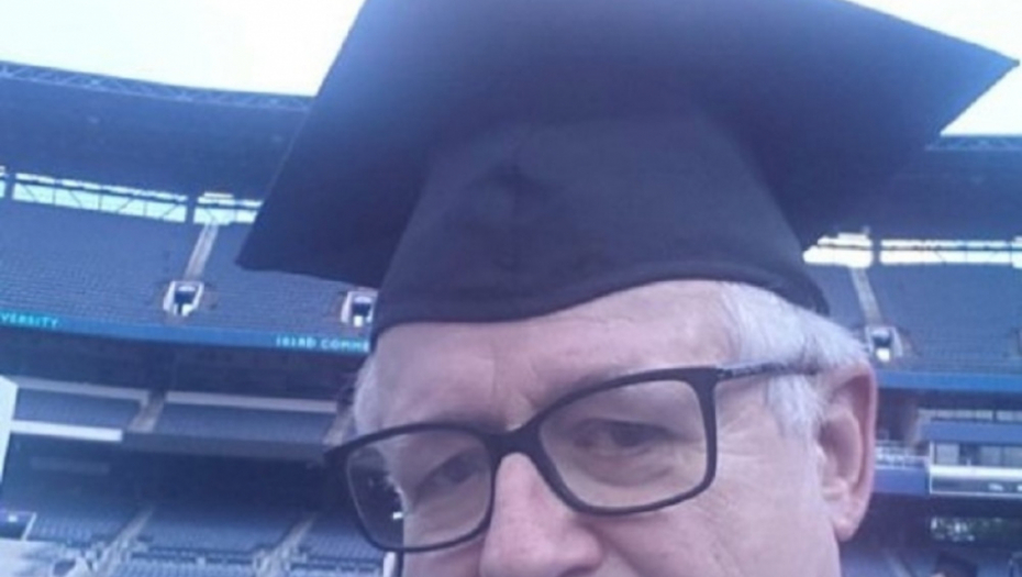 Lari diplomirao posle pola veka studiranja