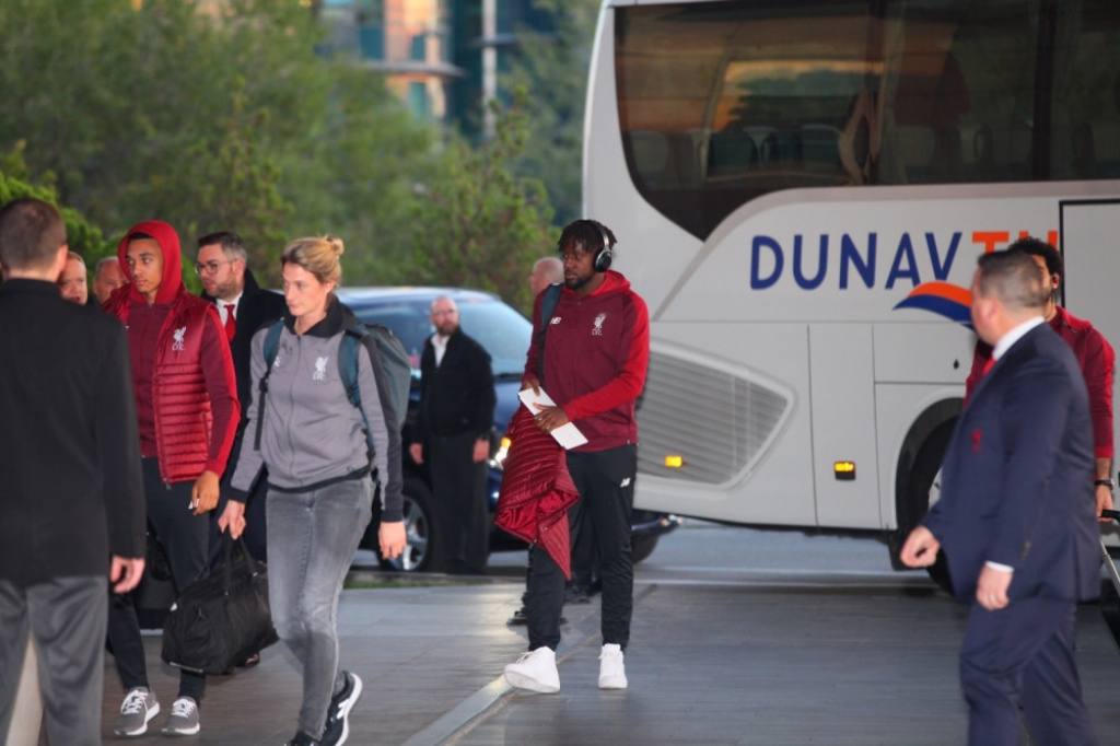 Fudbaleri i stručni štab Liverpula ulaze u