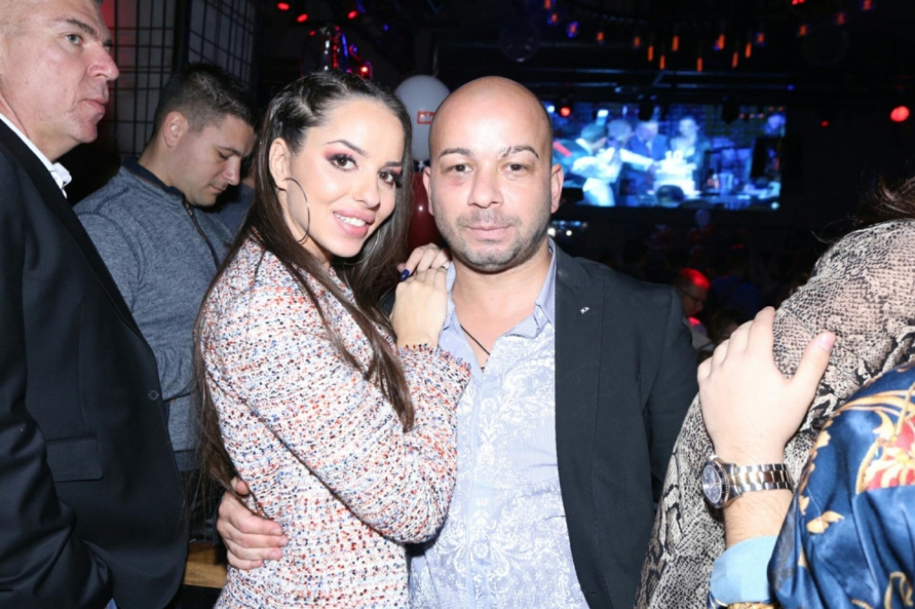 Mili sa devojkom Marijanom