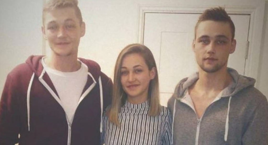 Bendžamin sa bratom i sestrom