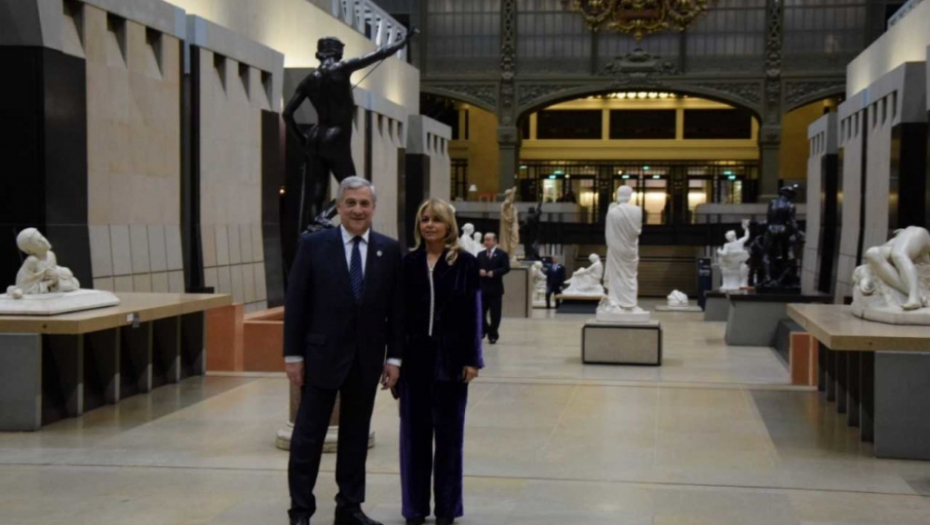 Stefan Loven sa suprugom