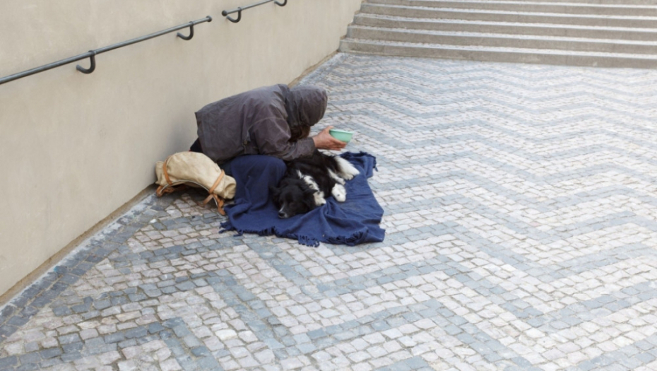 Beskućnik, prosjak, beskućnica, prosjakinja