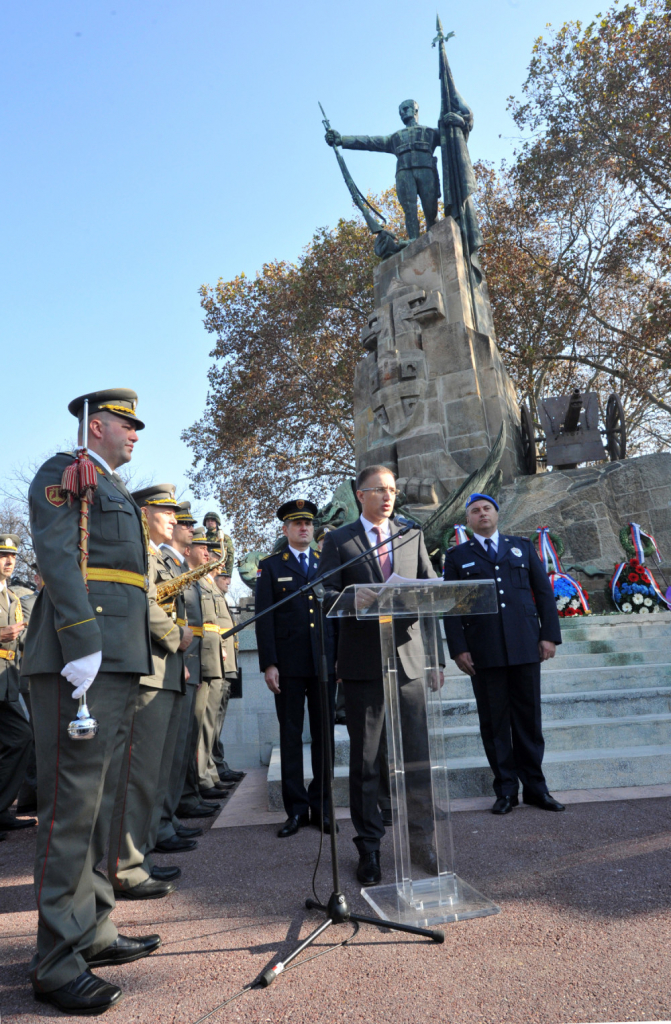 Na Novom groblju položeni su venci