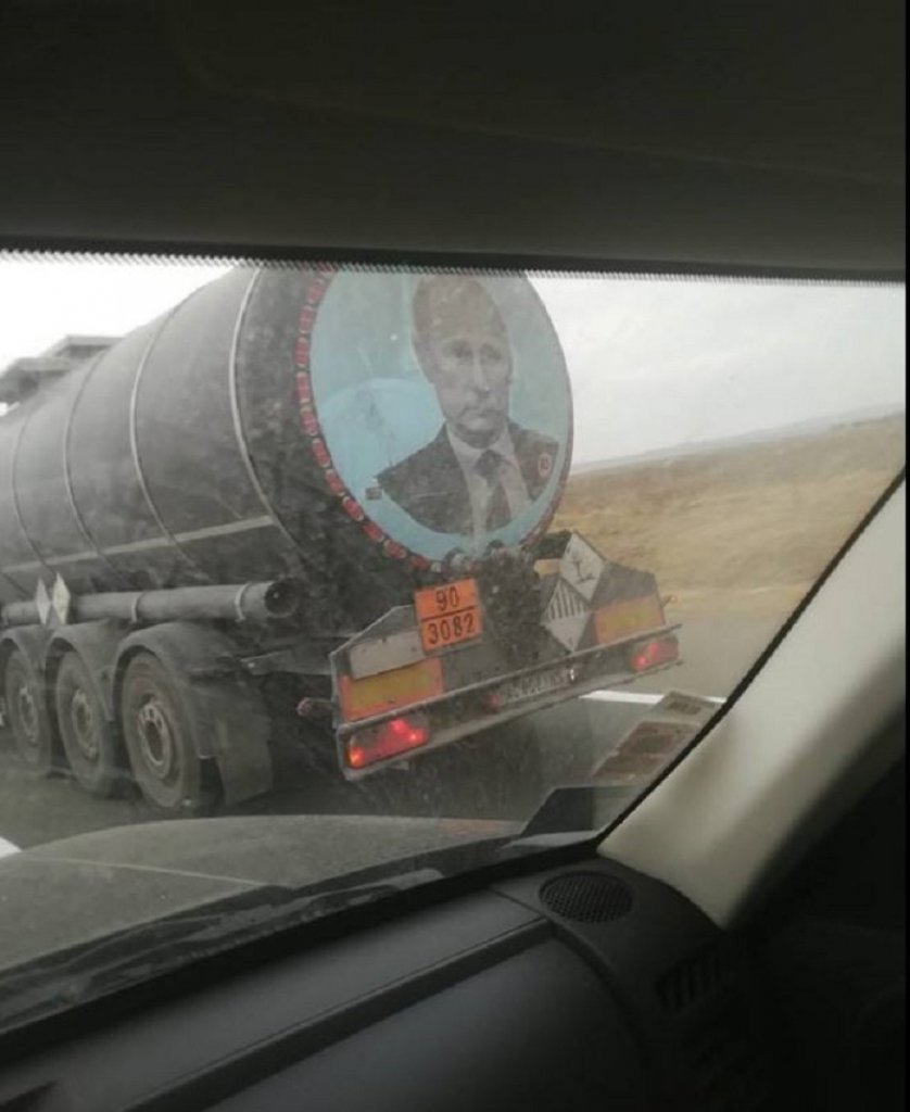Putin na auto-putu