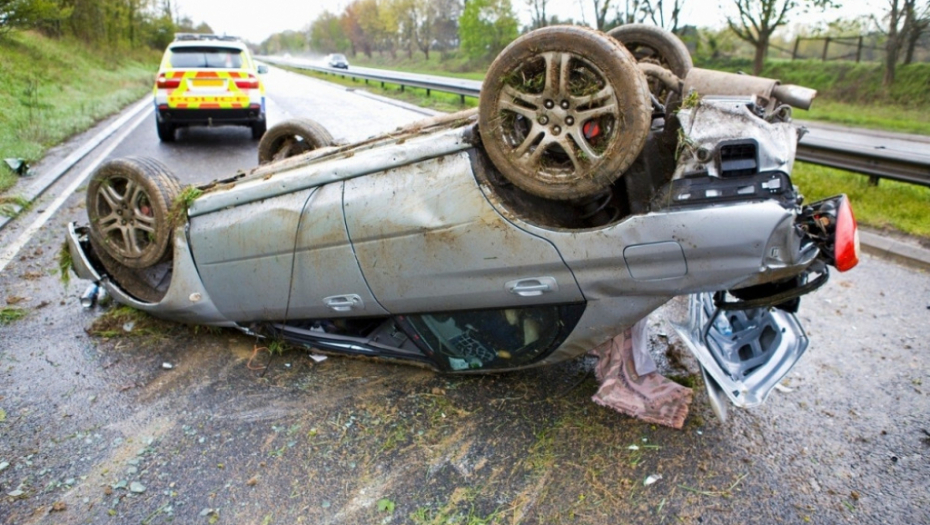 Saobraćjna nesreća, udes, ilustracija