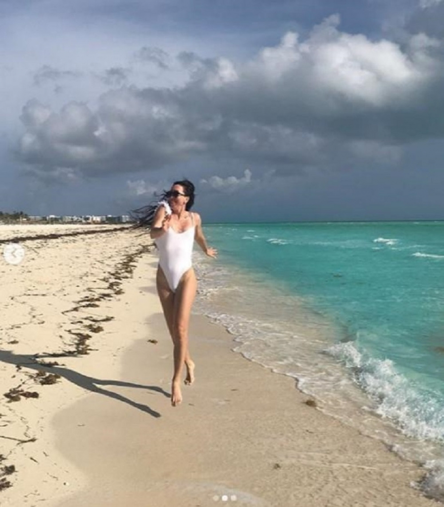 Jelena Janković na plaži