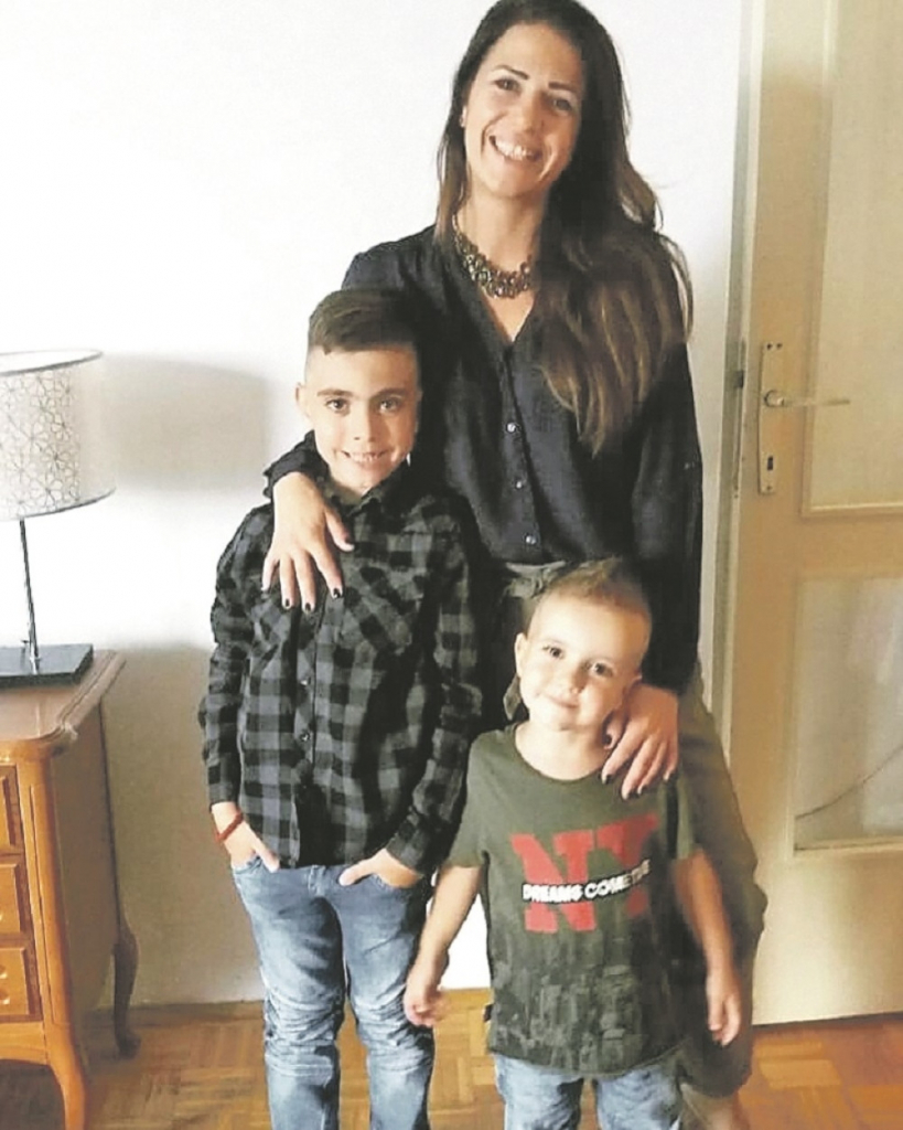 Marijana sa svojim dečacima