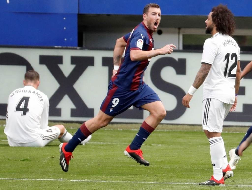 Eibar - Real, Primera