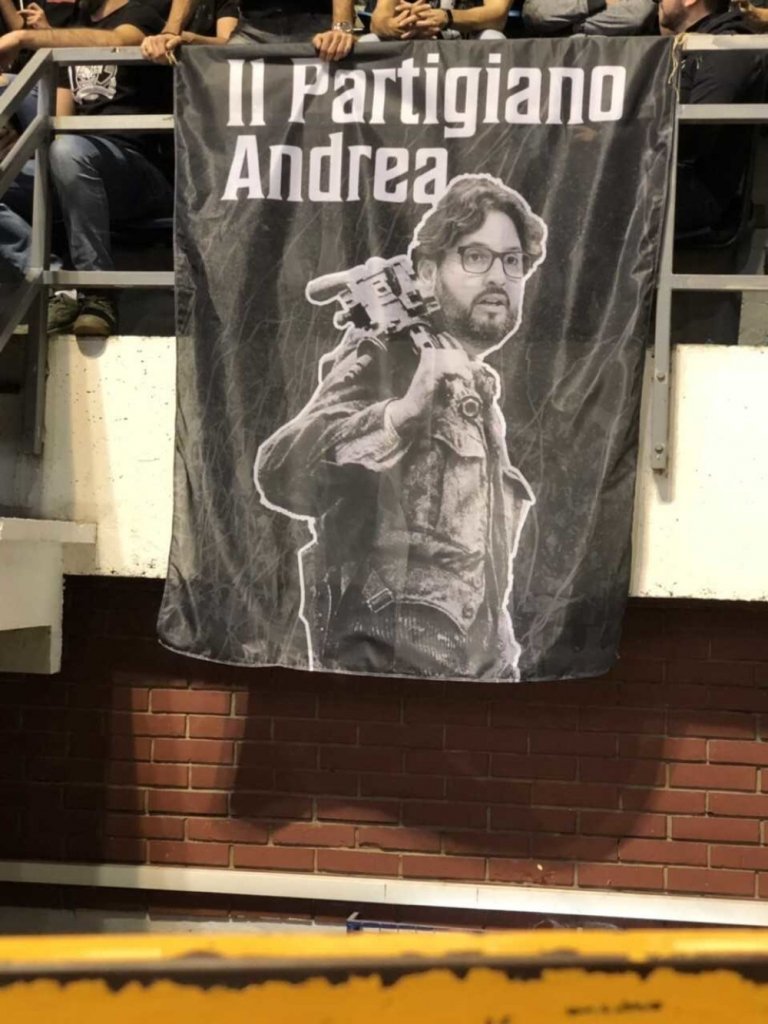 Transparent navijača Partizana