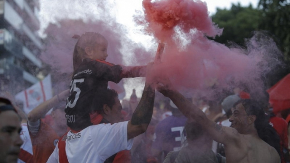Atmosfera pre meča Boka Juniors - River Plata