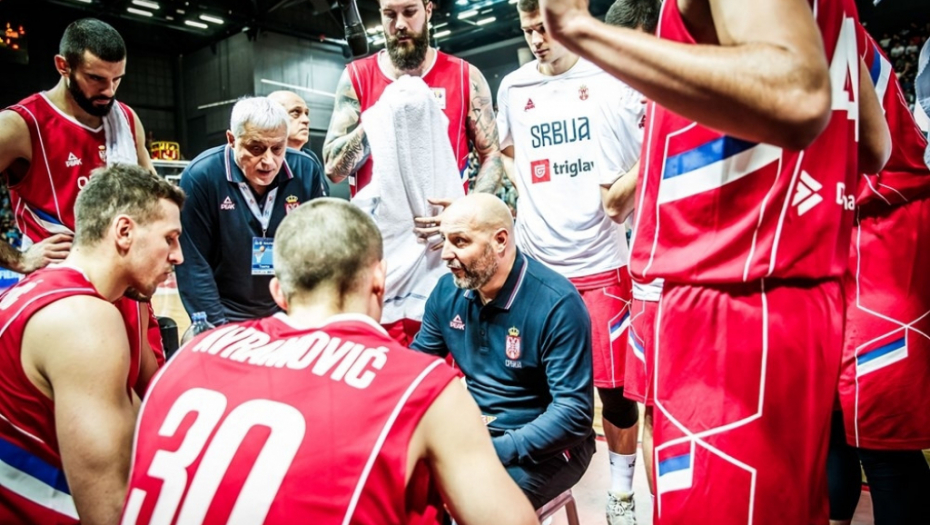 Aleksandar Đorđević sa igračima