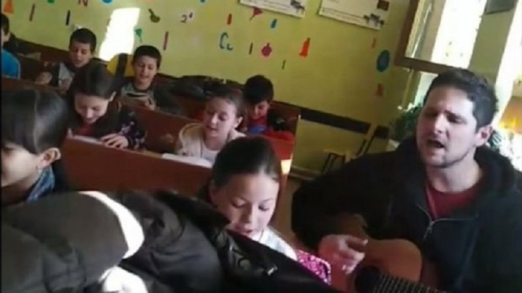 Veoučitelj Nikola Tri&scaron;ić