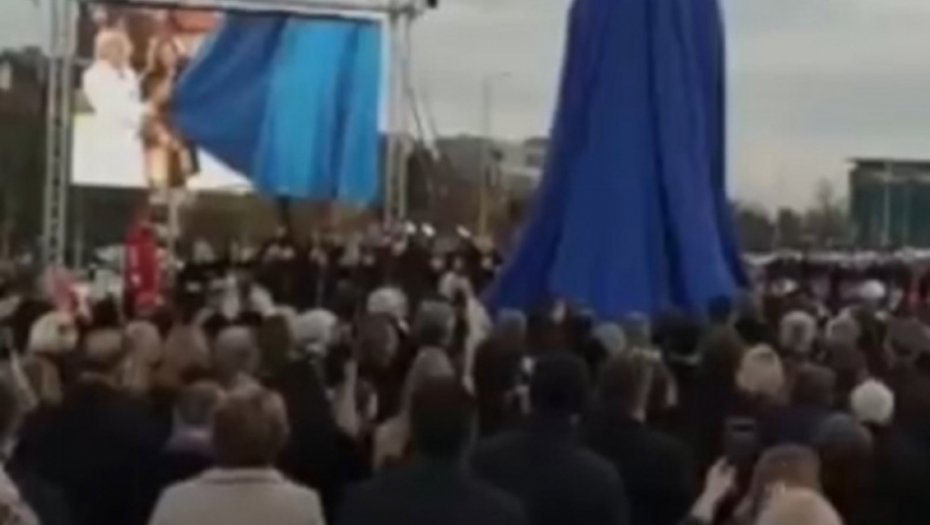 Tuđmanov spomenik u Zagrebu