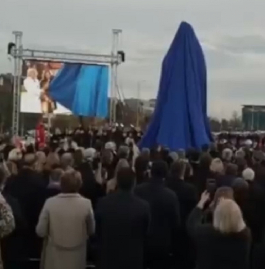 Tuđmanov spomenik u Zagrebu