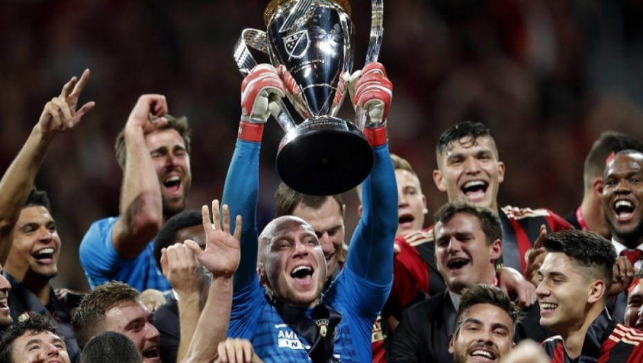 Fudbaleri Atlante sa trofejom MLS lige