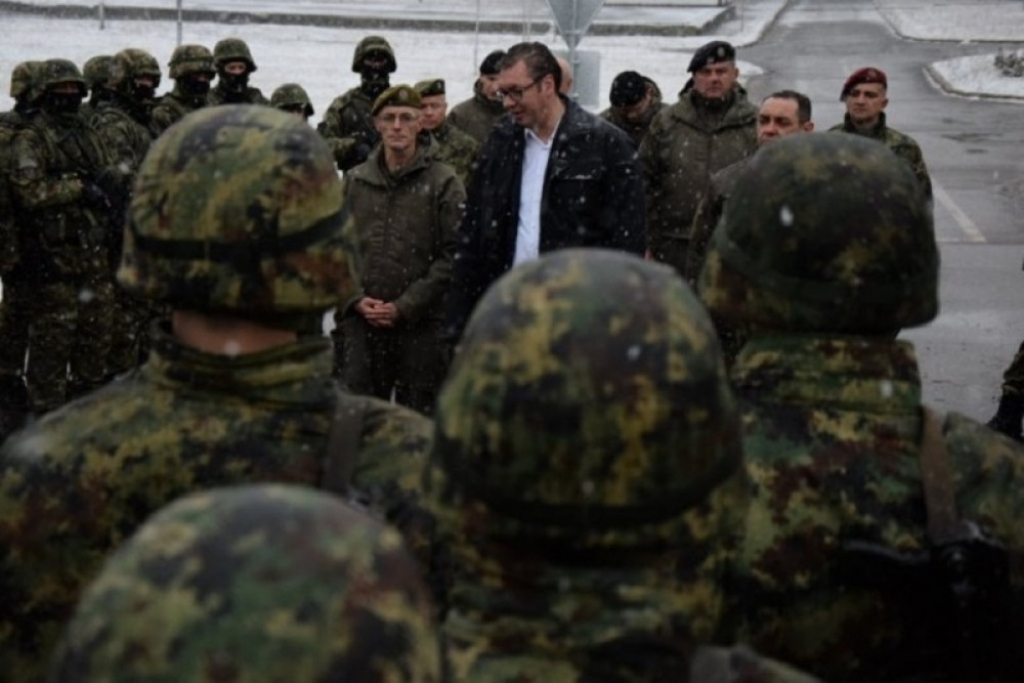 Vučić obišao Specijalne jedinice Vojske Srbije