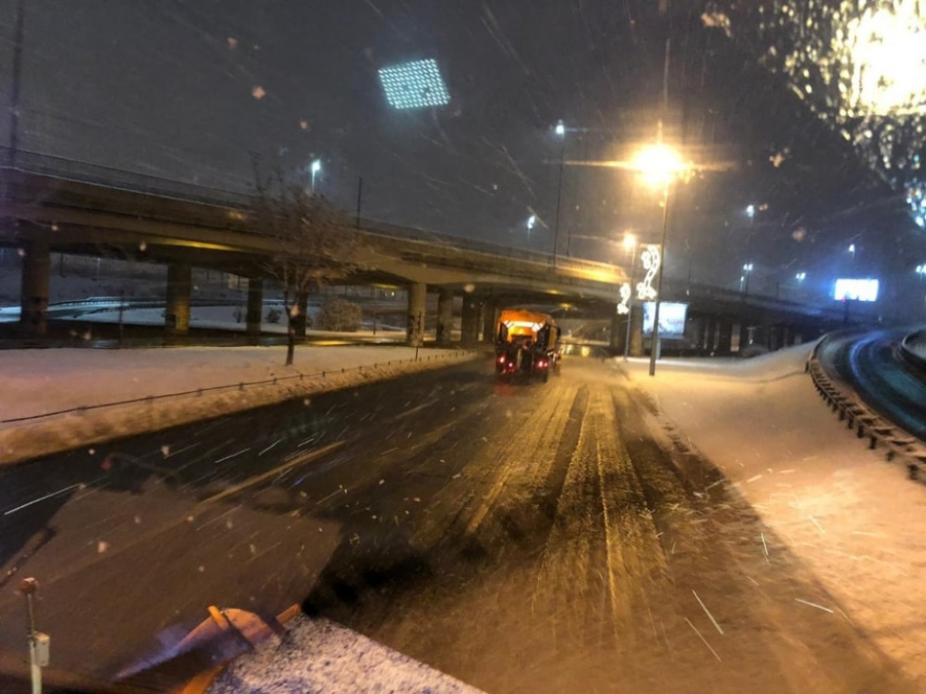 Čišćenje grada, sneg