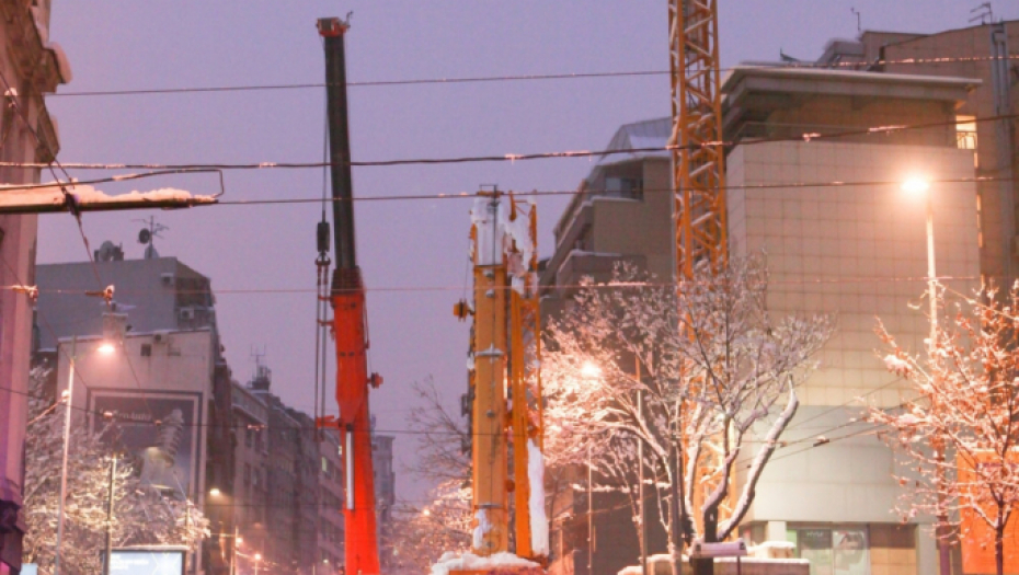 Takovska, policija, kran 