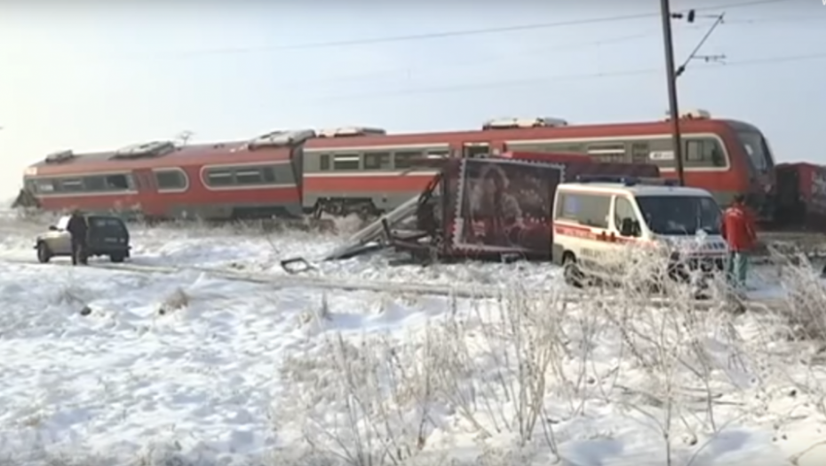 Sudar voza i autobusa kod Niša