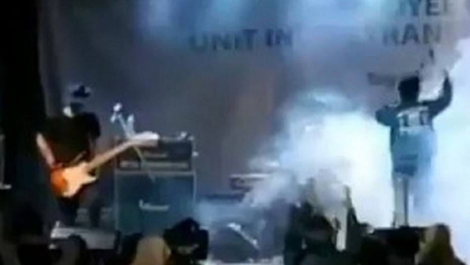 Cunami u Indoneziji odneo muzičare sa bine