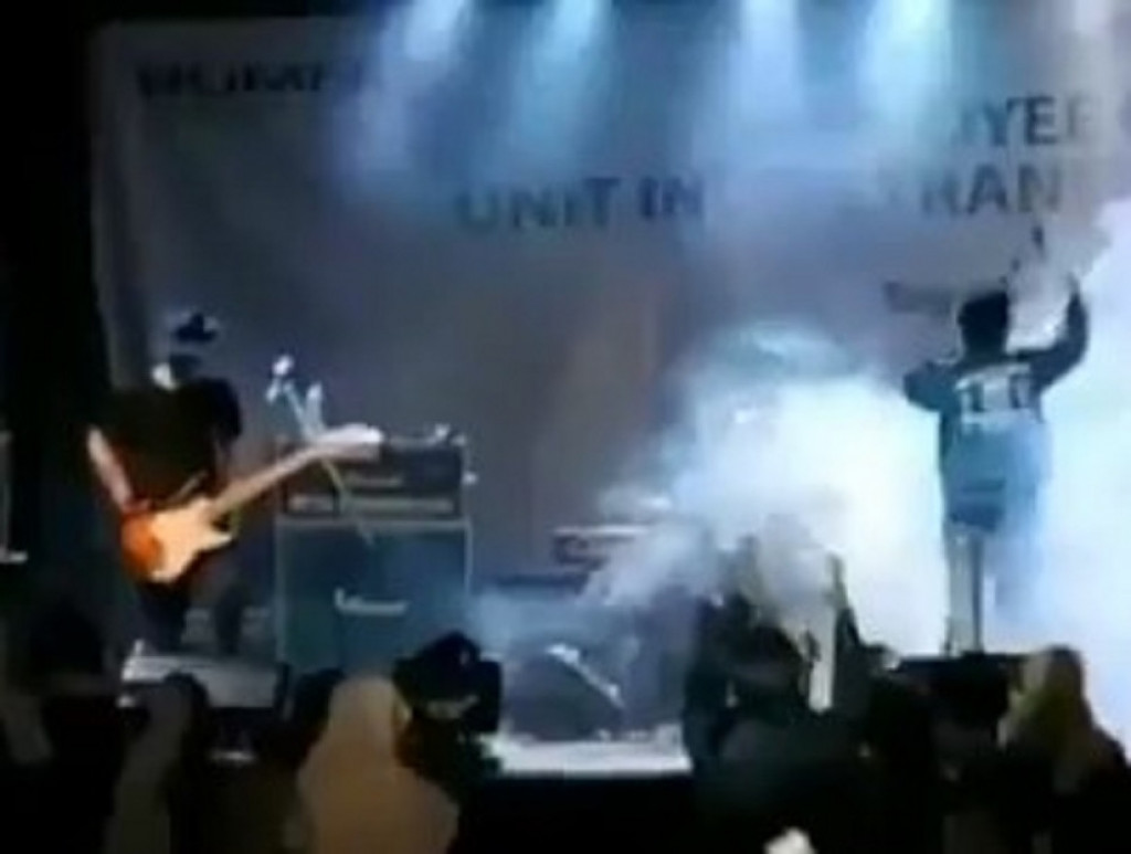 Cunami u Indoneziji odneo muzičare sa bine