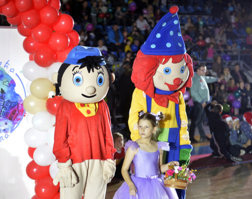 Dodela novogodi&scaron;njih paketića 