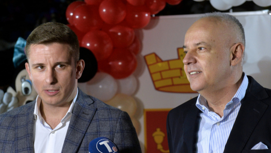 Dodela novogodišnjih paketića 