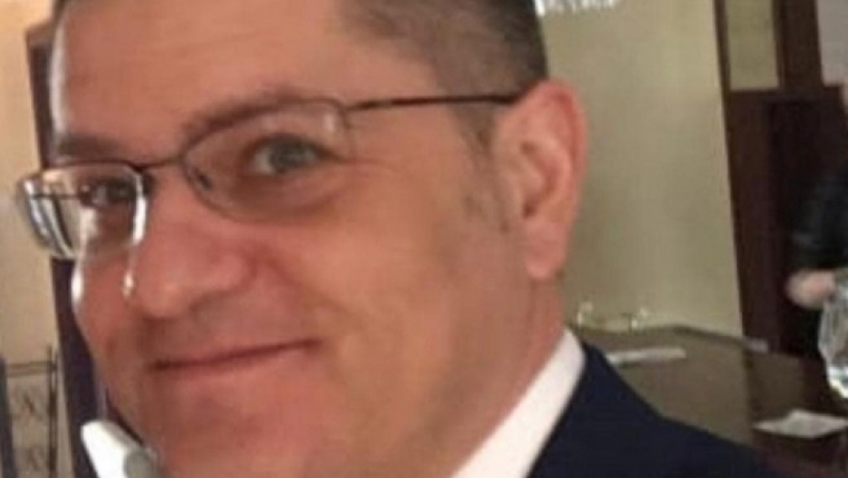 Vuk Jeremić se selfira u Banjaluci