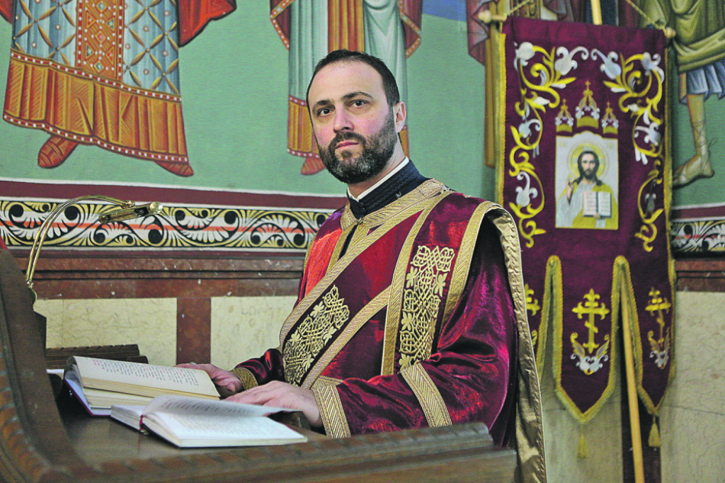 Sveštenik Miroslav Mitrović