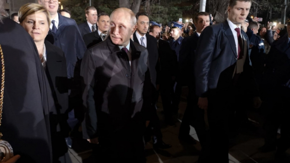 Vučić i Putin ispred Hrama Svetog Save