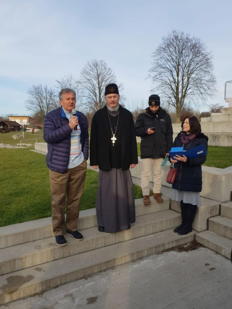 Plivanje za Časni krst u Austriji