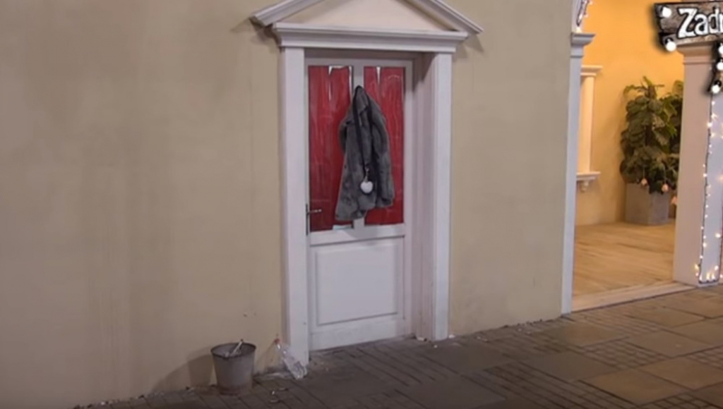 David i Ana u kupatilu