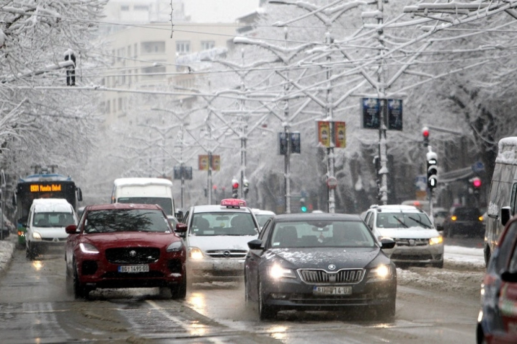 sneg, Beograd, ljudi, ulice, vreme