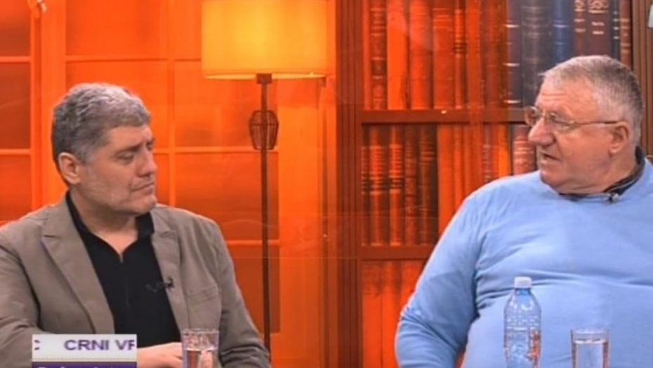 Miroljub Petrović, Vojislav Šešelj