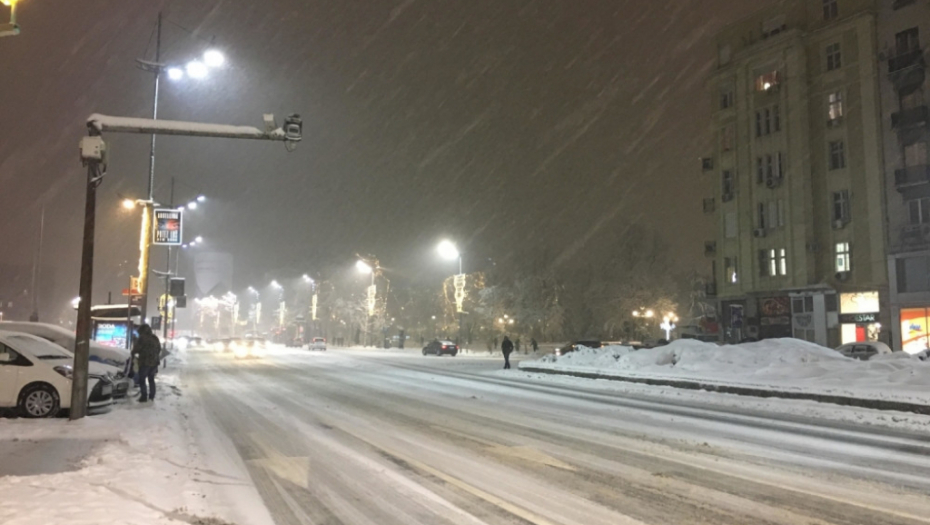 Sneg, nevreme, mećava, zima, hladno, hladnoća