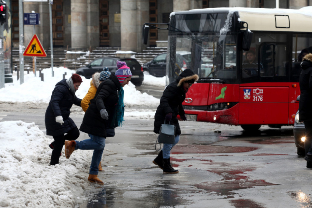 sneg, Beograd, ljudi, ulice, vreme
