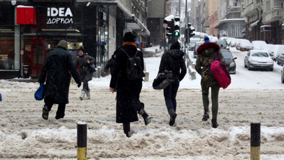 sneg, Beograd, ljudi, ulice, vreme