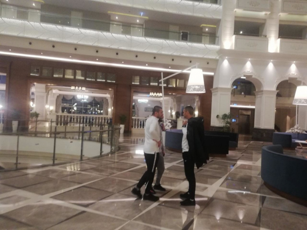 Iliev i Janković u hotelu u Antaliji