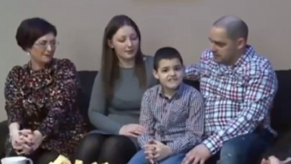 Vasilije želi da Vučić krsti njegovu braću i sestre