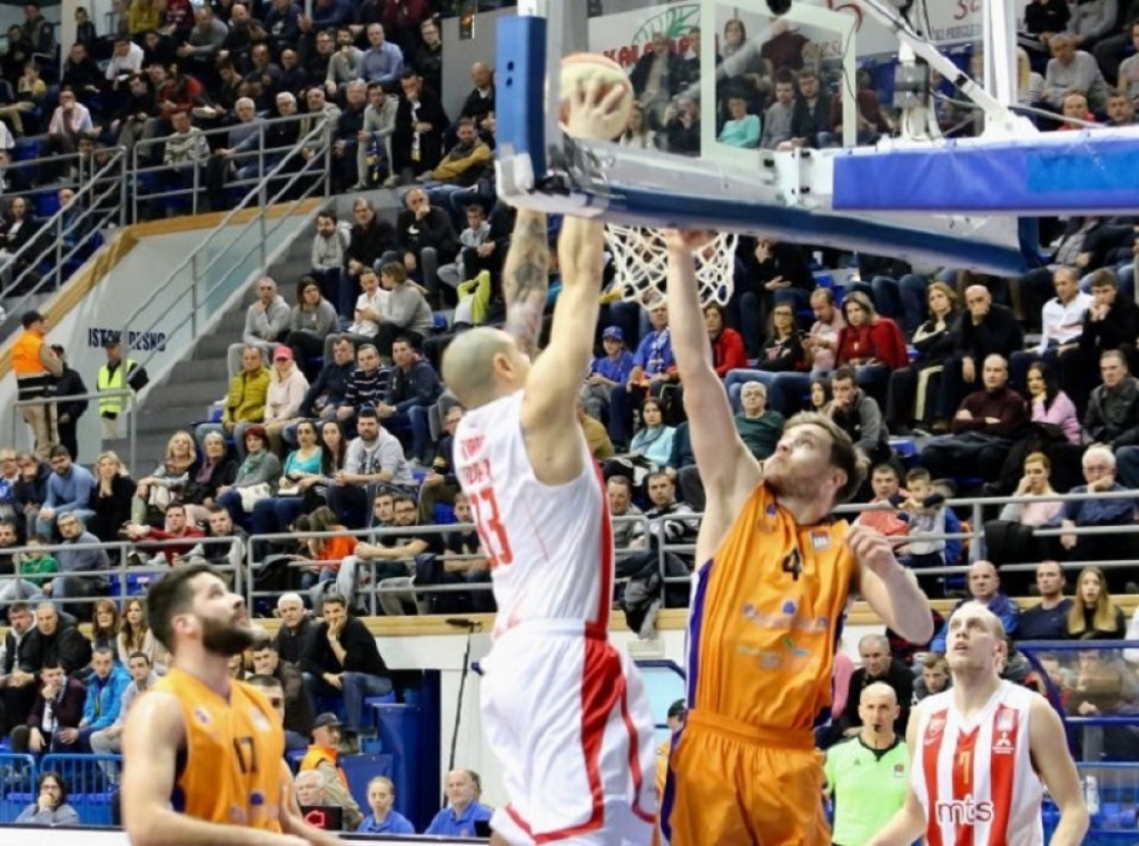 Mornar - Crvena zvezda, Cirbes